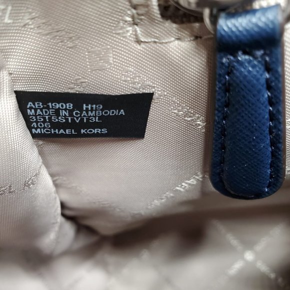 NWOT Michael Kors Shoulder Large Travel - Picture 3 of 5